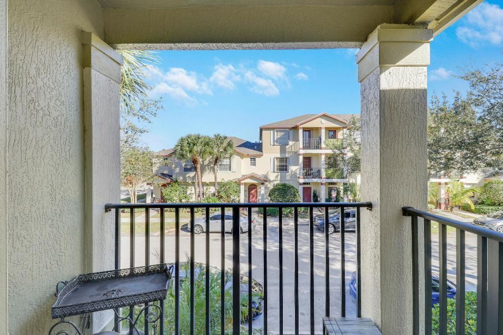 1888 SE High Springs Drive, Port Saint Lucie, FL 34952 Photo