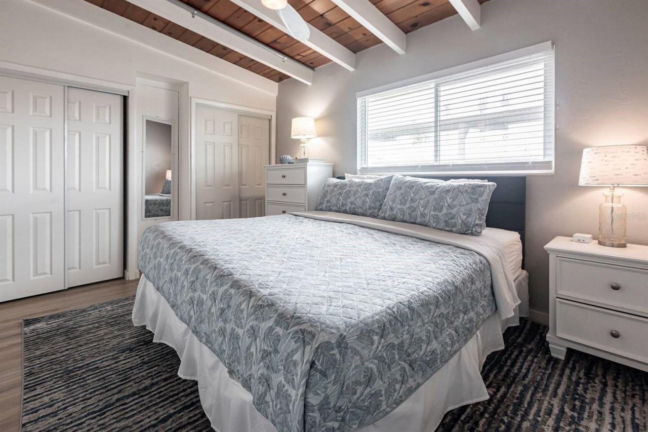 6006 Midnight Pass Road, Unit 54, Sarasota, FL 34242 Photo