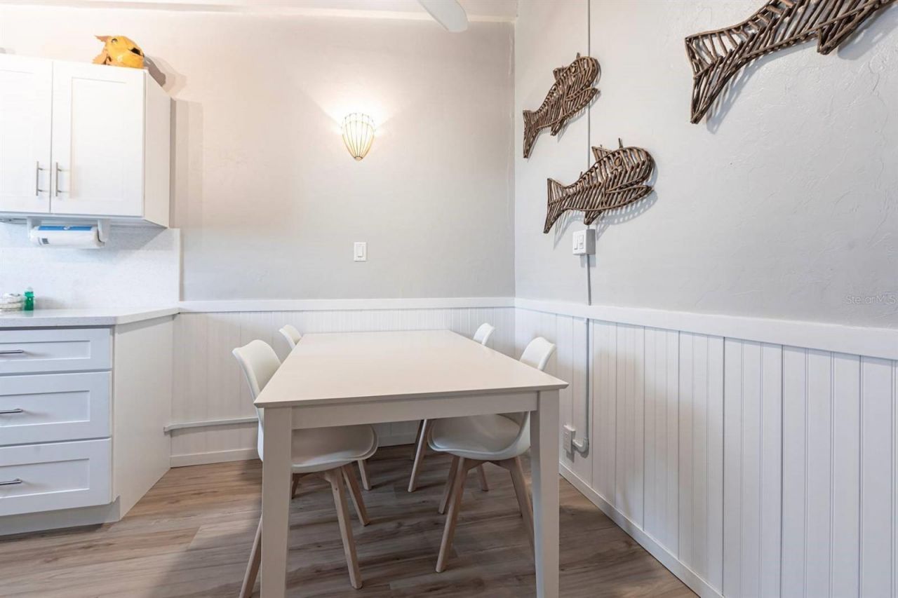 6006 Midnight Pass Road, Unit 54, Sarasota, FL 34242 Photo