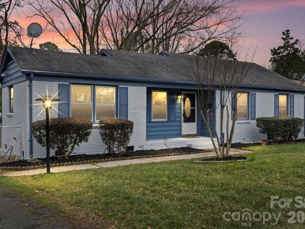 4332 Winedale Lane, Charlotte, NC 28205