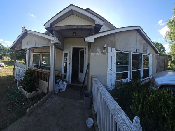 1511 KAYROE, Adkins, TX 78101