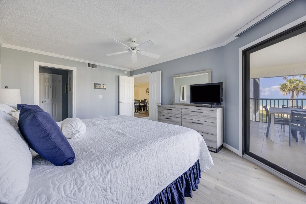 2445 W Gulf Dr, Unit 21E, Sanibel, FL 33957 Photo