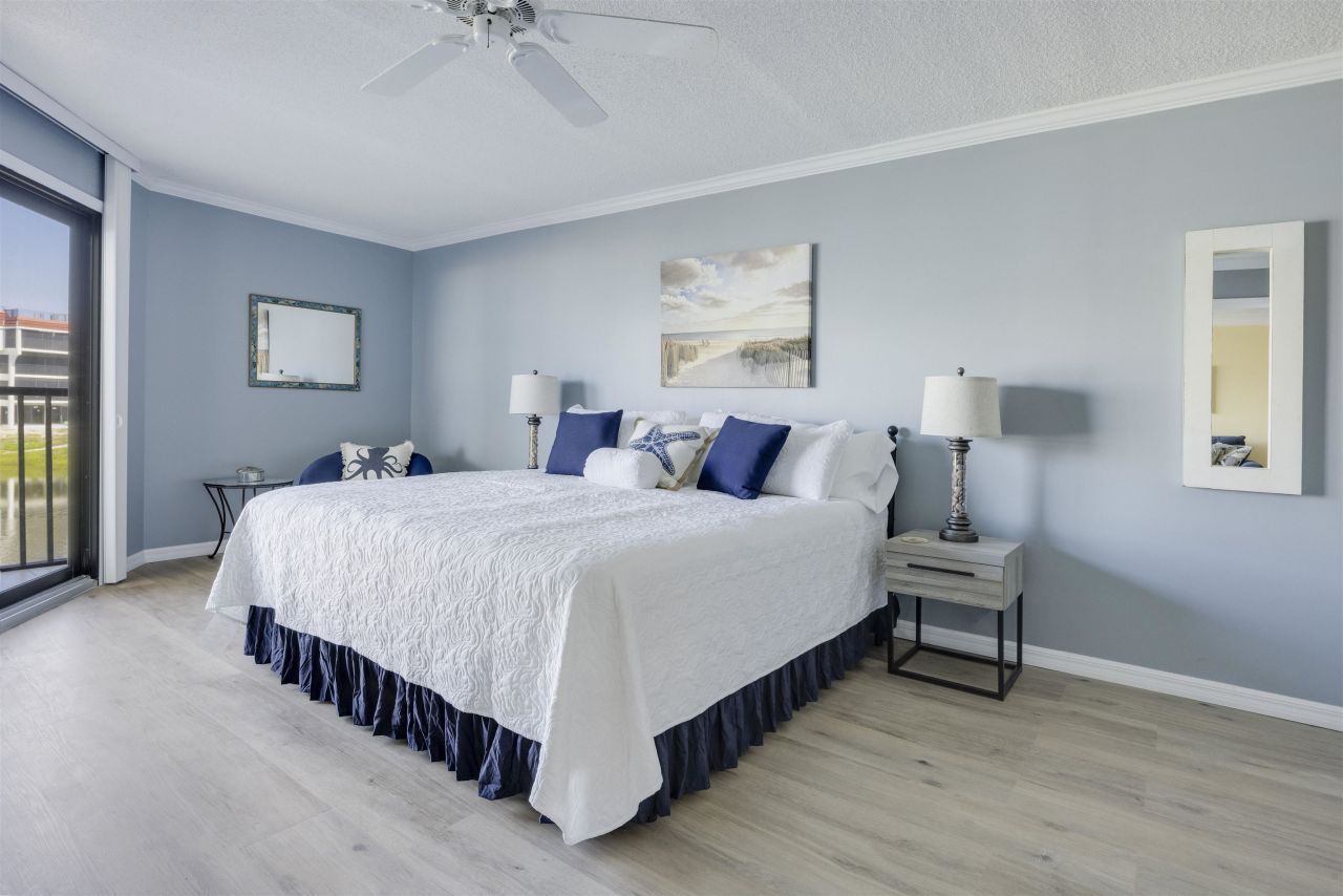 2445 W Gulf Dr, Unit 21E, Sanibel, FL 33957 Photo