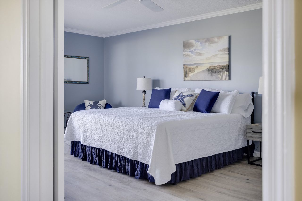 2445 W Gulf Dr, Unit 21E, Sanibel, FL 33957 Photo