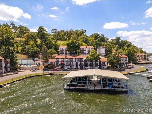 307 Osage Heritage Circle , Unit 1C, Linn Creek, MO 65052