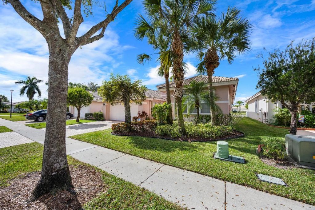 2315 Sailfish Cove Dr, West Palm Beach, FL 33411 Photo