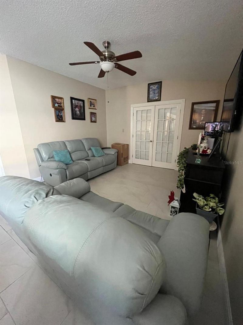 916 Ponderosa Pine Court, Orlando, FL 32825 Photo