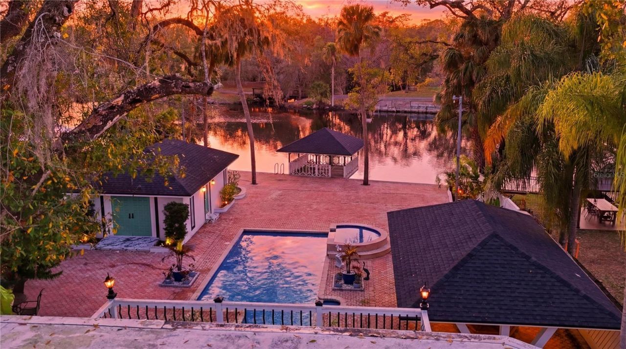 7214 N Ola Avenue, Tampa, FL 33604 Photo