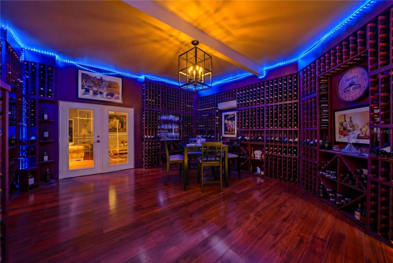 7214 N Ola Avenue, Tampa, FL 33604 Photo