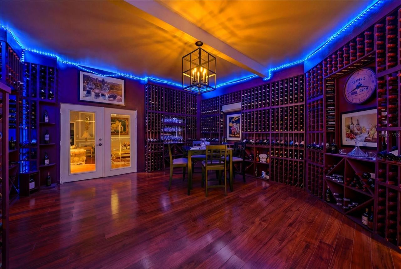 7214 N Ola Avenue, Tampa, FL 33604 Photo