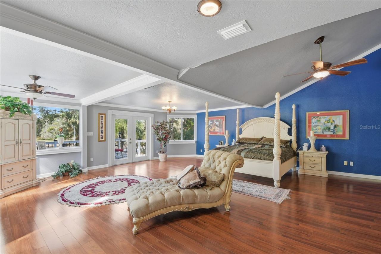 7214 N Ola Avenue, Tampa, FL 33604 Photo