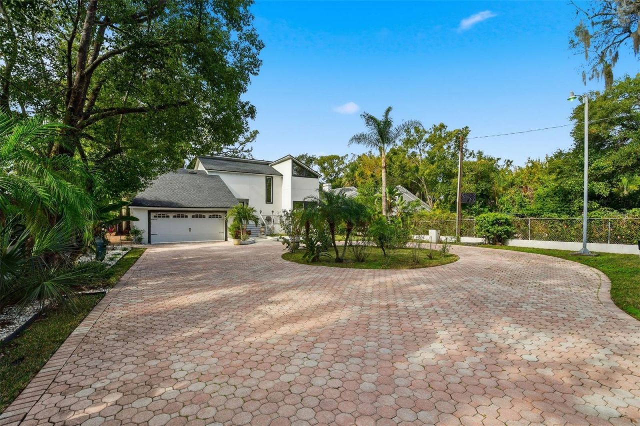 7214 N Ola Avenue, Tampa, FL 33604 Photo