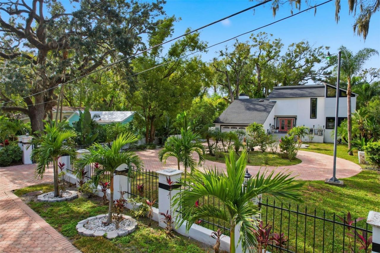 7214 N Ola Avenue, Tampa, FL 33604 Photo