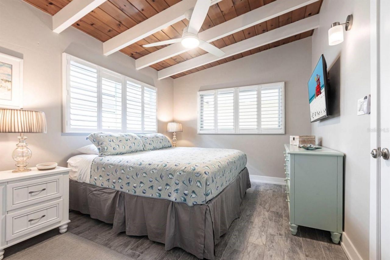 6006 Midnight Pass Road, Unit 22, Sarasota, FL 34242 Photo