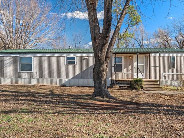 723 S 3rd Street, Kingfisher, OK 73750