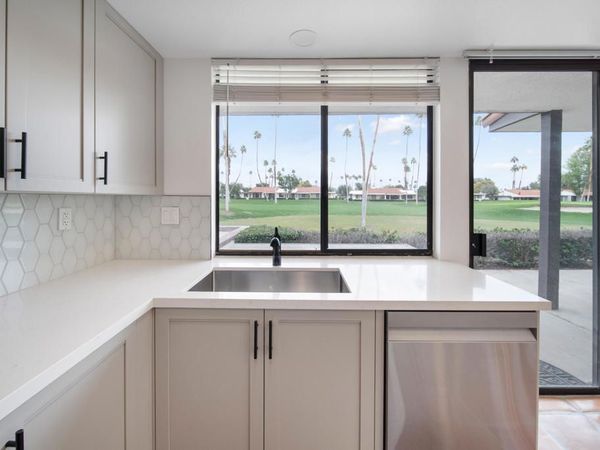 20 San Sebastian Drive, Rancho Mirage, CA 92270