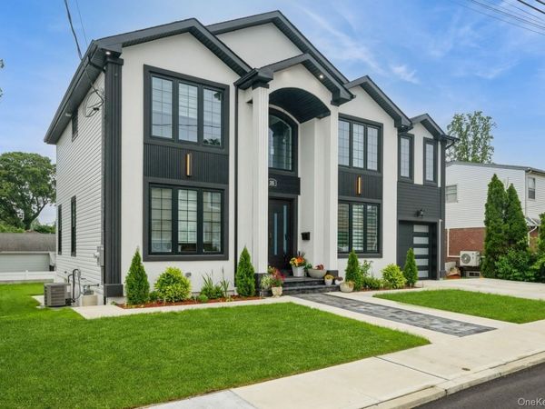 215 Marguerite Ave, South Floral Park, NY 11001