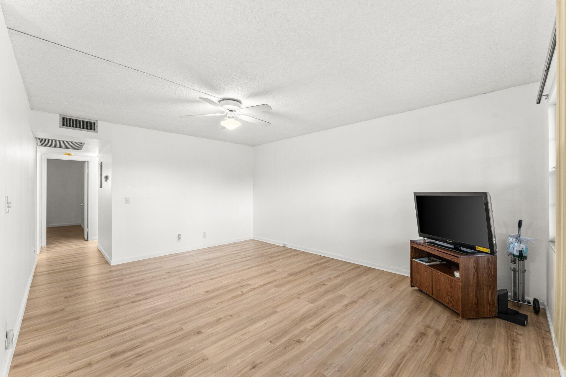 13250 SW 4th Court, Unit 306g, Pembroke Pines, FL 33027 Photo