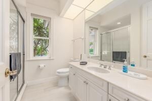 901 SE Riverside Drive, Stuart, FL 34994 Photo