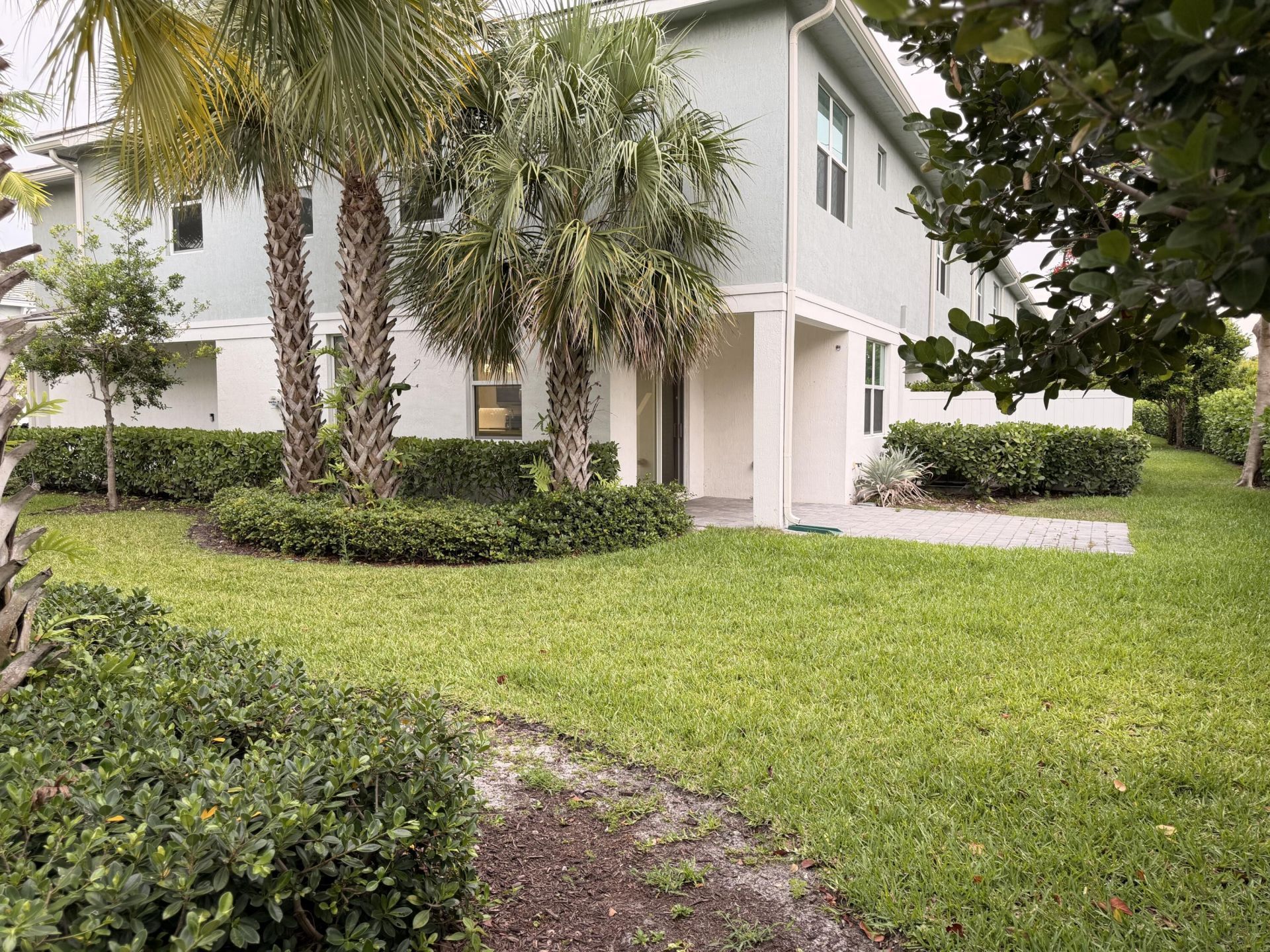 562 Parsons Way, Deerfield Beach, FL 33442 Photo