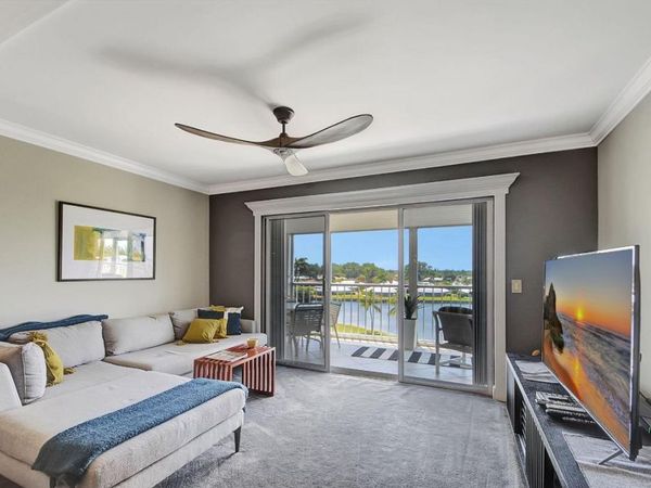 300 Jfk Drive, Unit Ph8, Atlantis, FL 33462