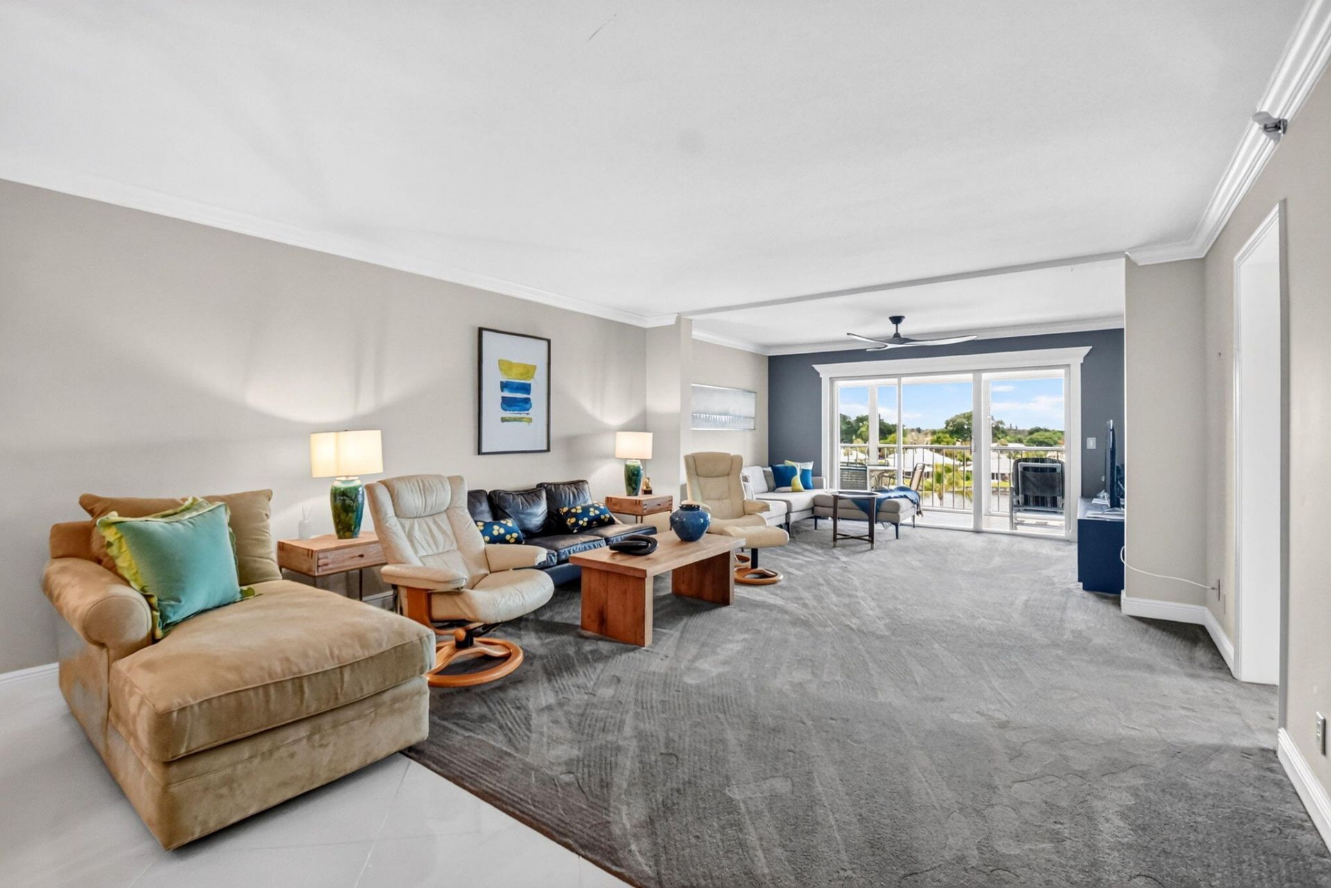 300 John F Kennedy Drive, Unit Ph8, Atlantis, FL 33462 Photo