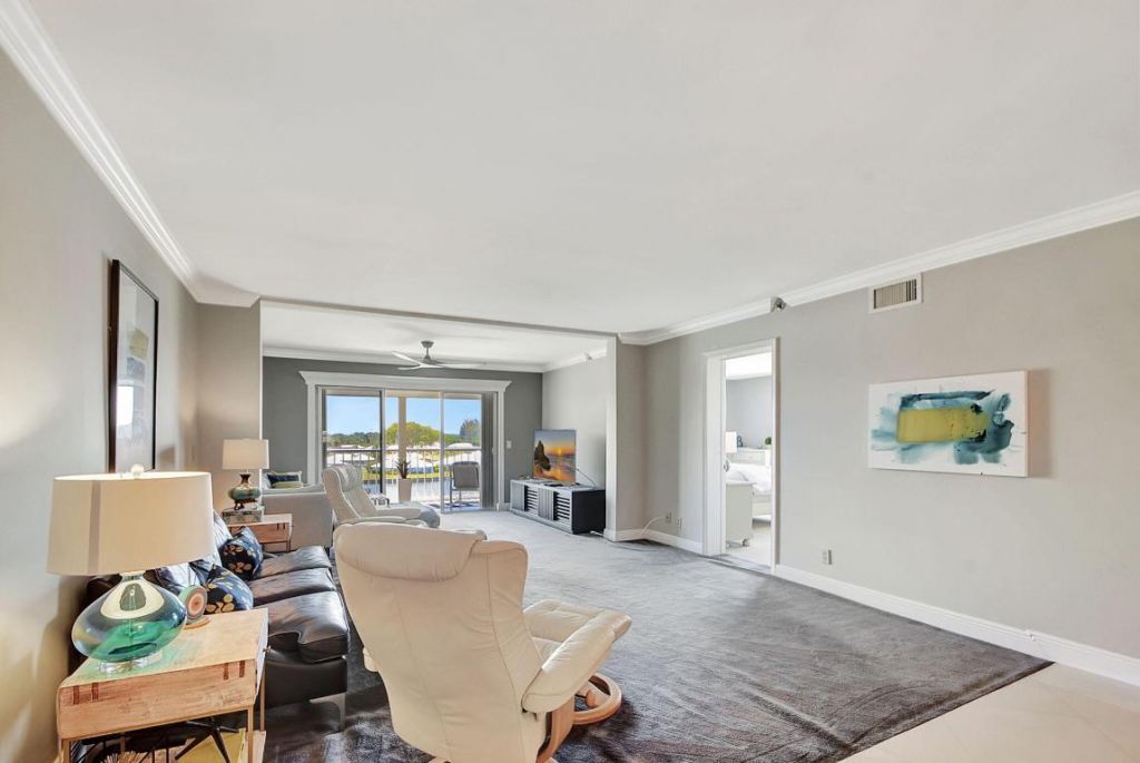 300 Jfk Drive, Unit Ph8, Atlantis, FL 33462 Photo