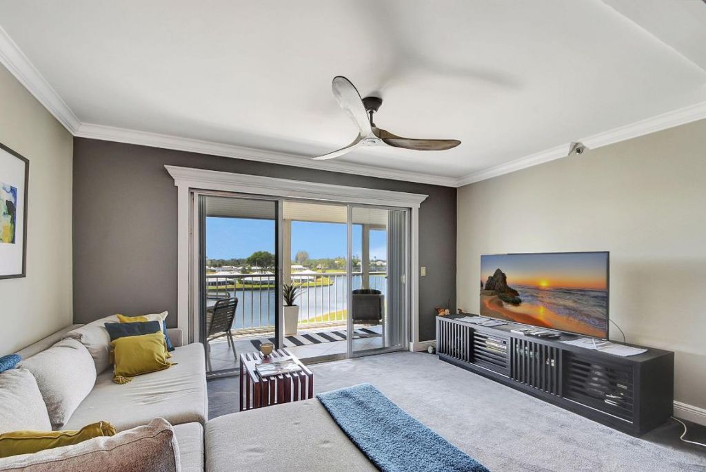 300 Jfk Drive, Unit Ph8, Atlantis, FL 33462 Photo