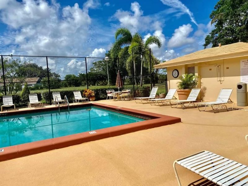 6461 NW 2nd Avenue, Unit 409, Boca Raton, FL 33487 Photo