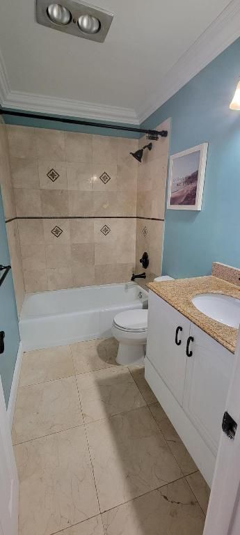 421 NE 1st Street, Unit 211, Hallandale Beach, FL 33009 Photo