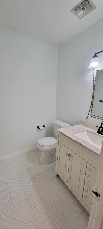 421 NE 1st Street, Unit 211, Hallandale Beach, FL 33009 Photo