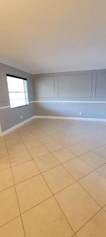 421 NE 1st Street, Unit 211, Hallandale Beach, FL 33009 Photo