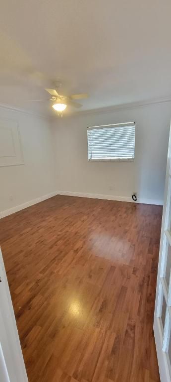 421 NE 1st Street, Unit 211, Hallandale Beach, FL 33009 Photo