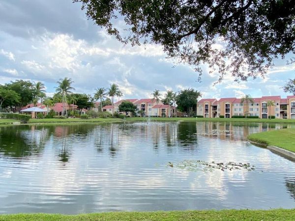 2041 Renaissance Blvd, Unit 207, Miramar, FL 33025