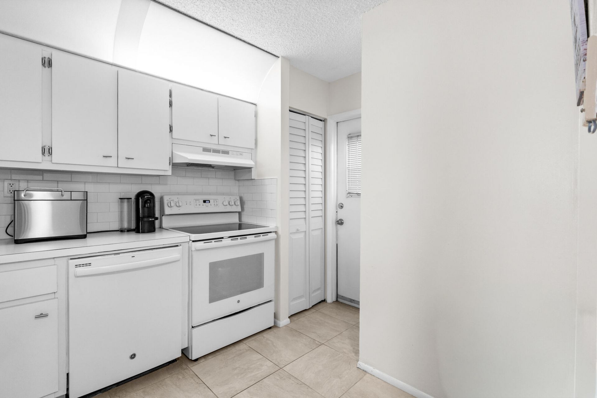 4501 NE 21st Avenue, Unit 406, Fort Lauderdale, FL 33308 Photo