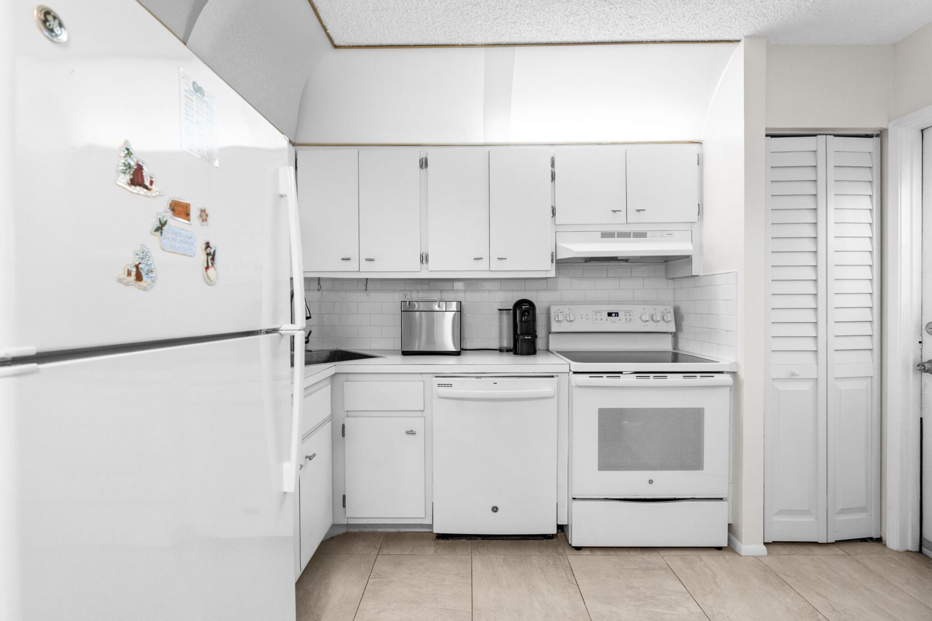 4501 NE 21st Avenue, Unit 406, Fort Lauderdale, FL 33308 Photo