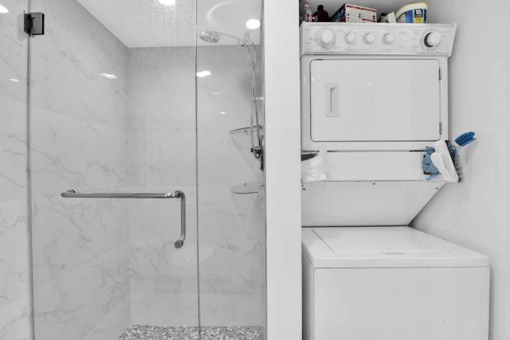 1000 NE Quayside Terrace, Unit 1804, Miami, FL 33138 Photo