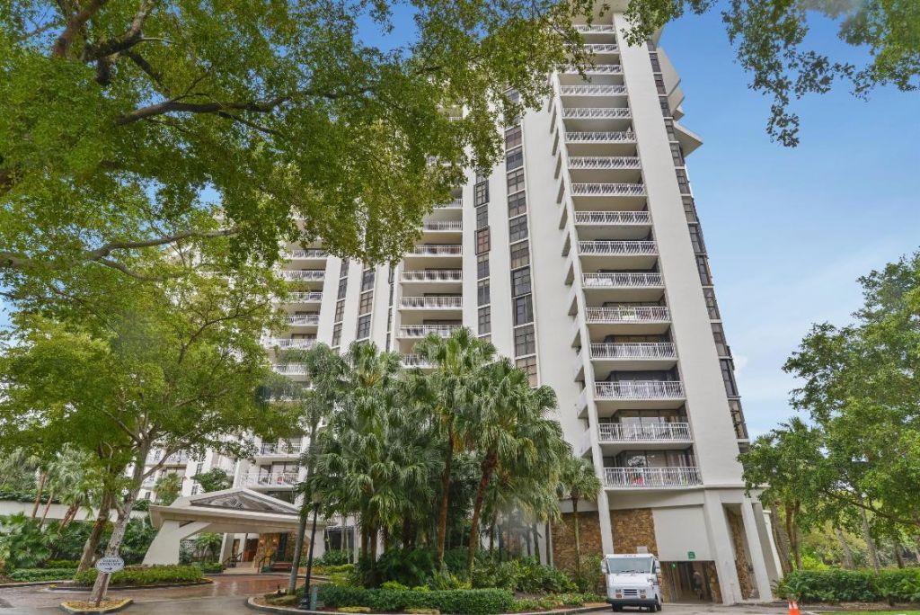 1000 NE Quayside Terrace, Unit 1804, Miami, FL 33138 Photo