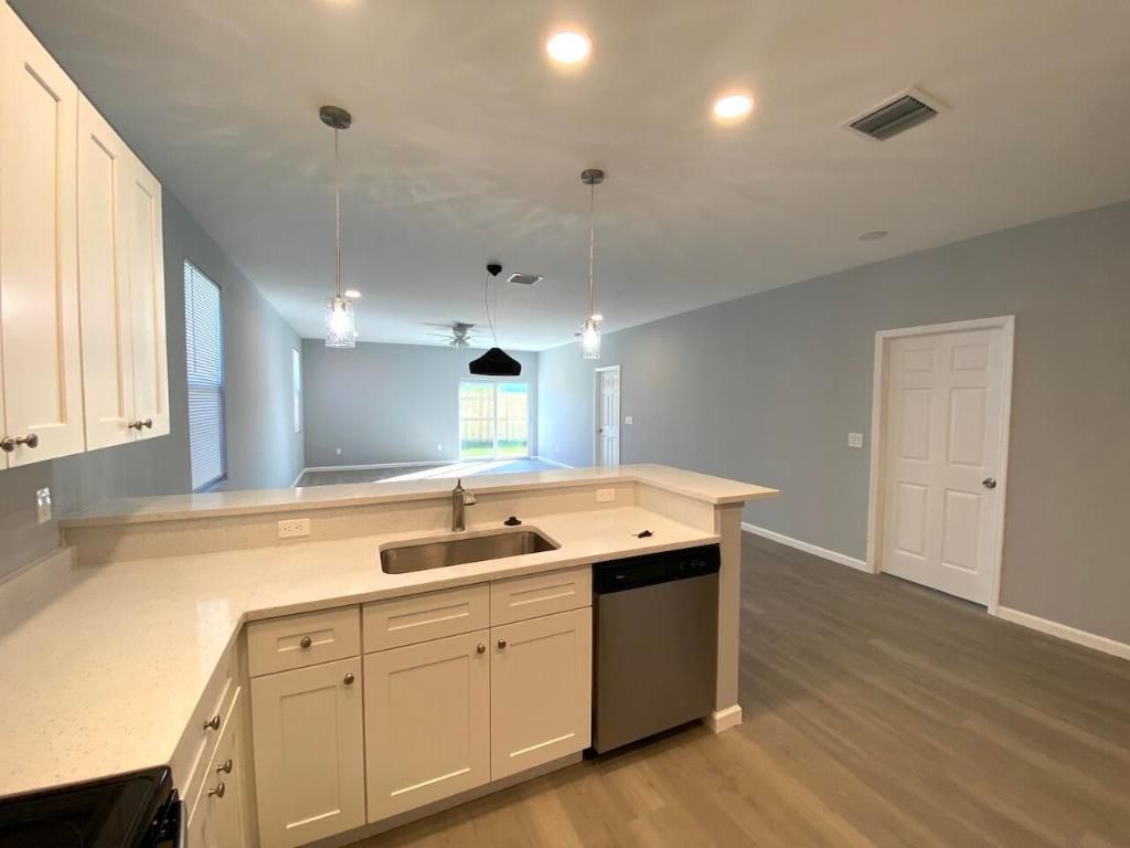 514 NW 11th Avenue, Boynton Beach, FL 33435 Photo