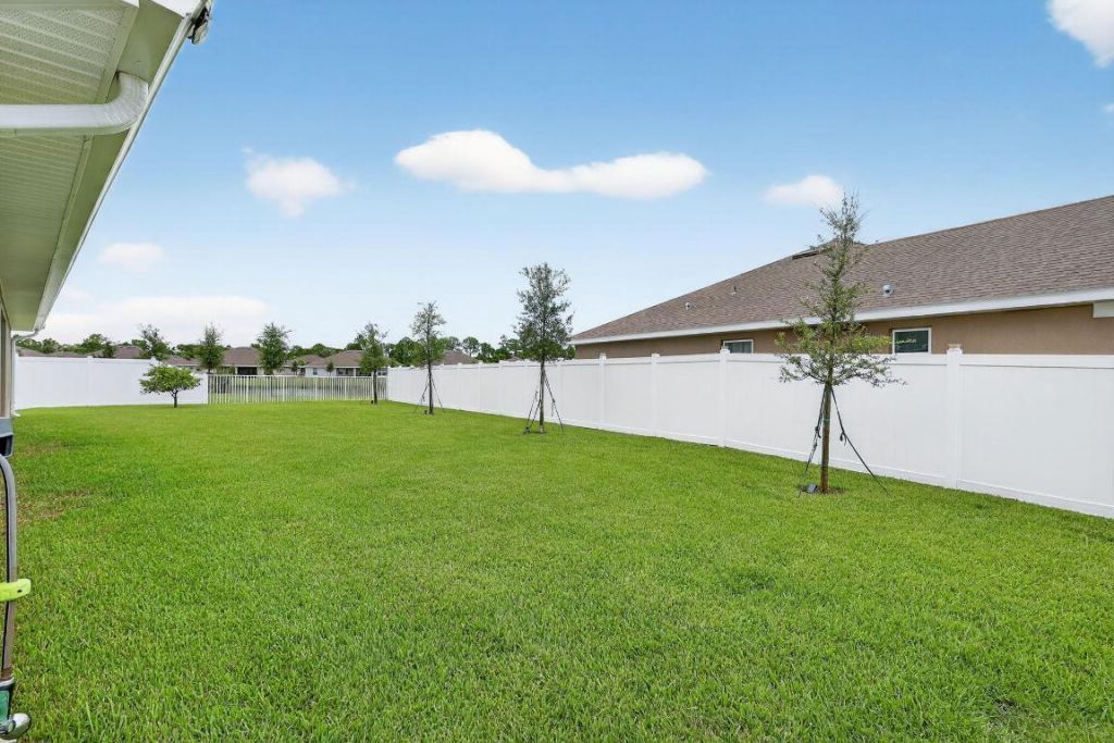 8652 Waterstone Boulevard, Fort Pierce, FL 34951 Photo