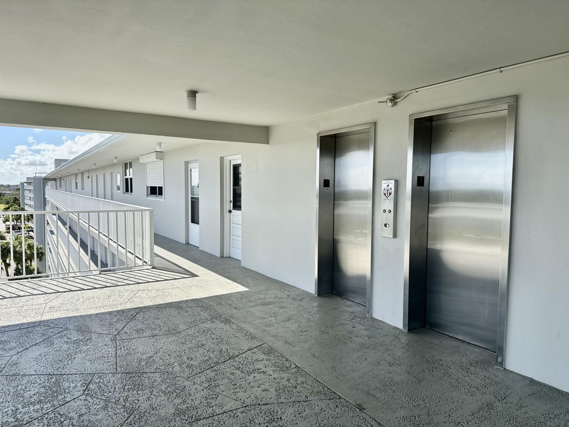 6161 NW 2nd Avenue, Unit Ph-M, Boca Raton, FL 33487 Photo