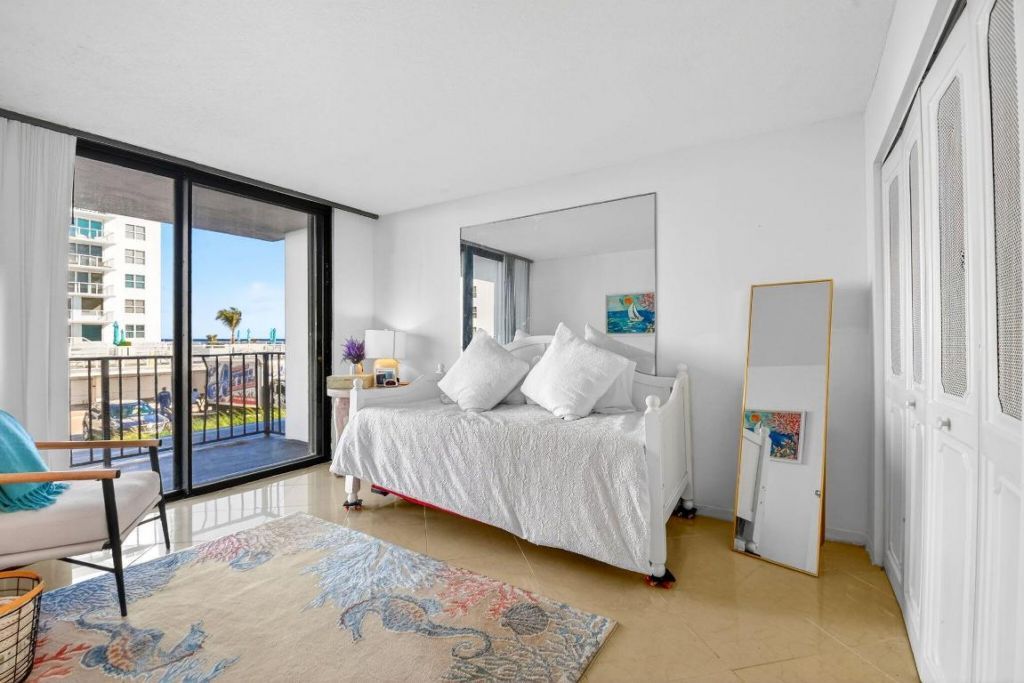 3456 S Ocean Boulevard, Unit 1040, Palm Beach, FL 33480 Photo