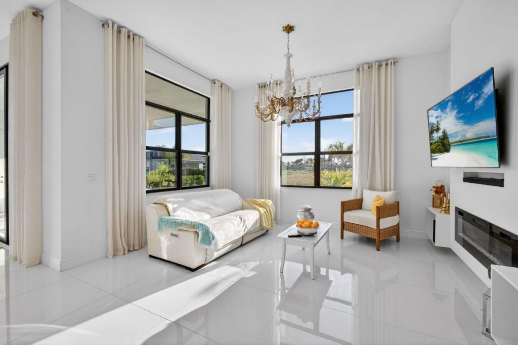 11460 SW Pietra Way, Port Saint Lucie, FL 34987 Photo