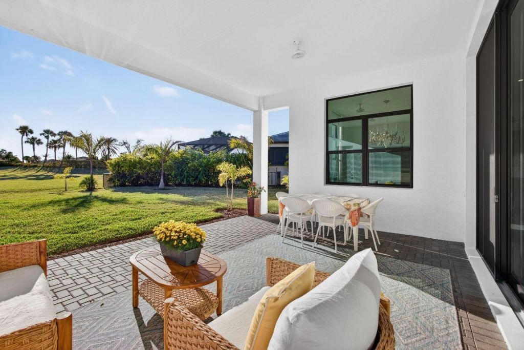 11460 SW Pietra Way, Port Saint Lucie, FL 34987 Photo