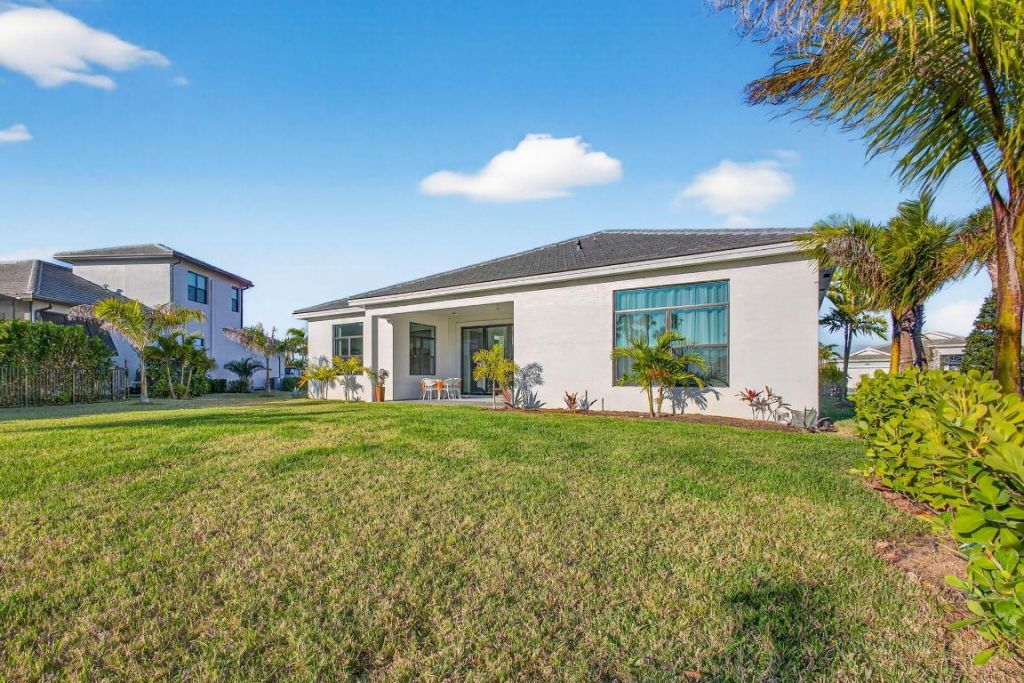 11460 SW Pietra Way, Port Saint Lucie, FL 34987 Photo