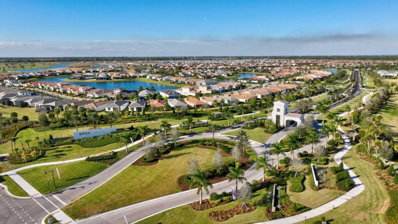 11460 SW Pietra Way, Port Saint Lucie, FL 34987 Photo