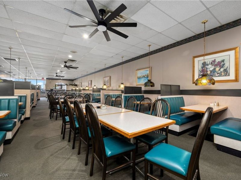 616 Leona Street, Elyria, OH 44035 Photo 10