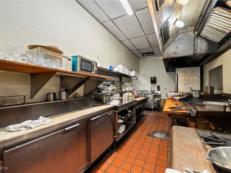 616 Leona Street, Elyria, OH 44035 Photo 16