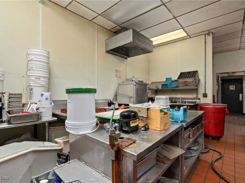 616 Leona Street, Elyria, OH 44035 Photo 20