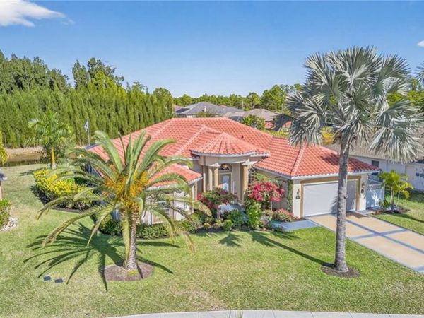 18221 Pine Nut CT, LEHIGH ACRES, FL 33972